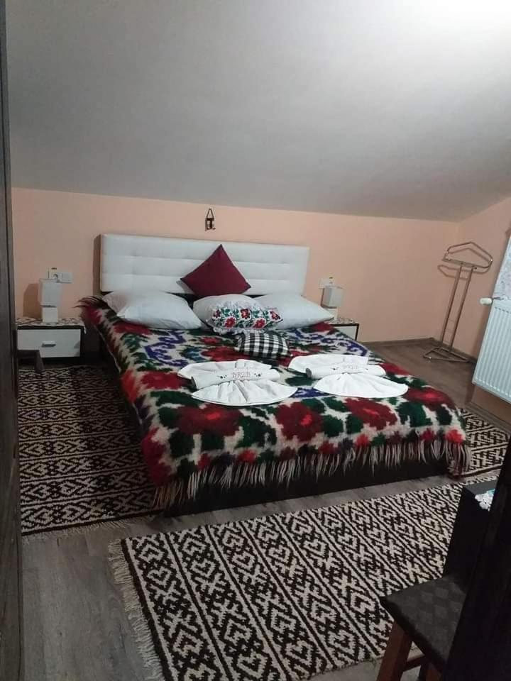 Hostal Casa Alina Breb Exterior foto